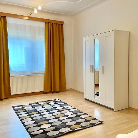 Apartment Zum Schlossberg - Top 1 Self Check-In Graz Luaran gambar