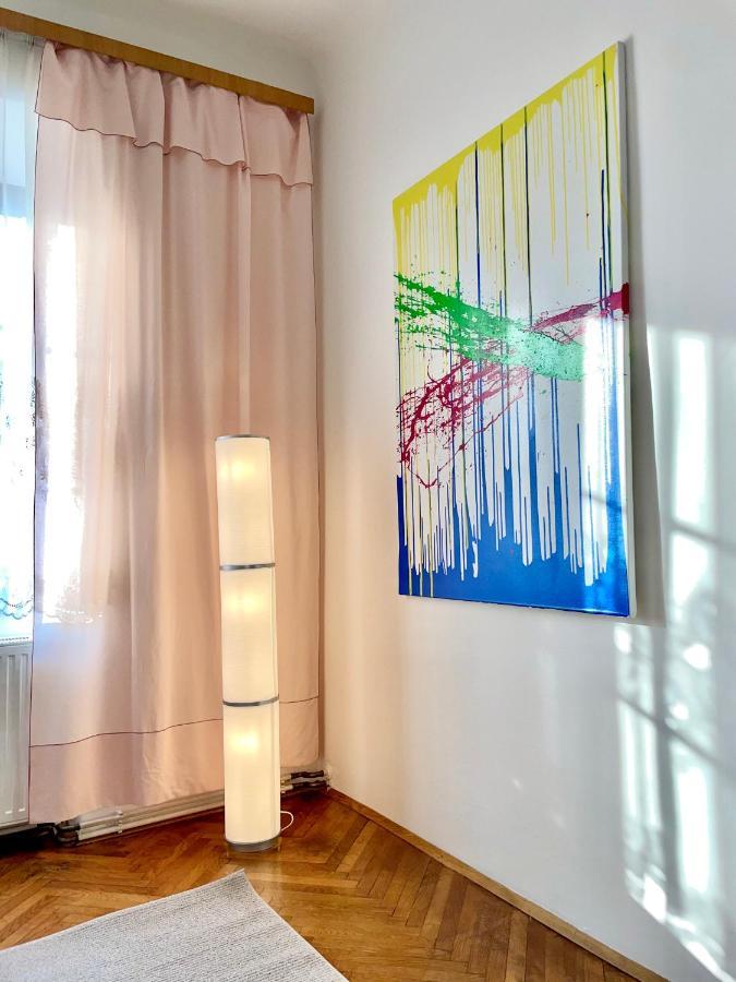 Apartment Zum Schlossberg - Top 1 Self Check-In Graz Luaran gambar